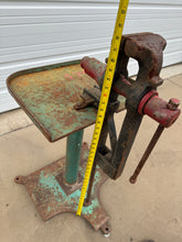 Load image into Gallery viewer, Leg Vise with Factory Stand
